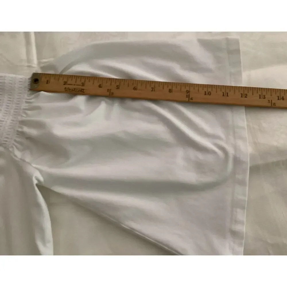 CHICO'S White Rouched 3/4 Sleeves women’s size 1 white